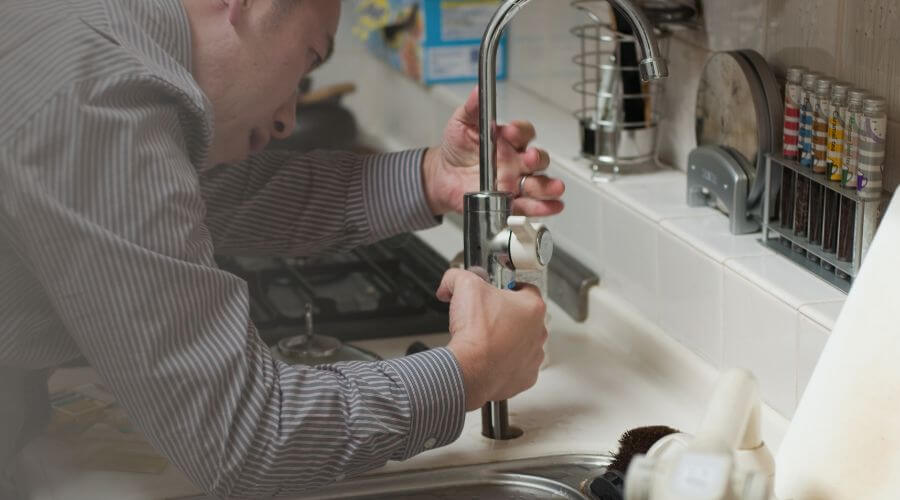 Professional septic pumping service in Leawood, KS